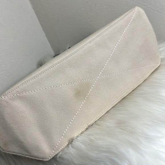 💯Authentic Coach Rainbow Tote Bag 🍀 - Picture 5 of 13